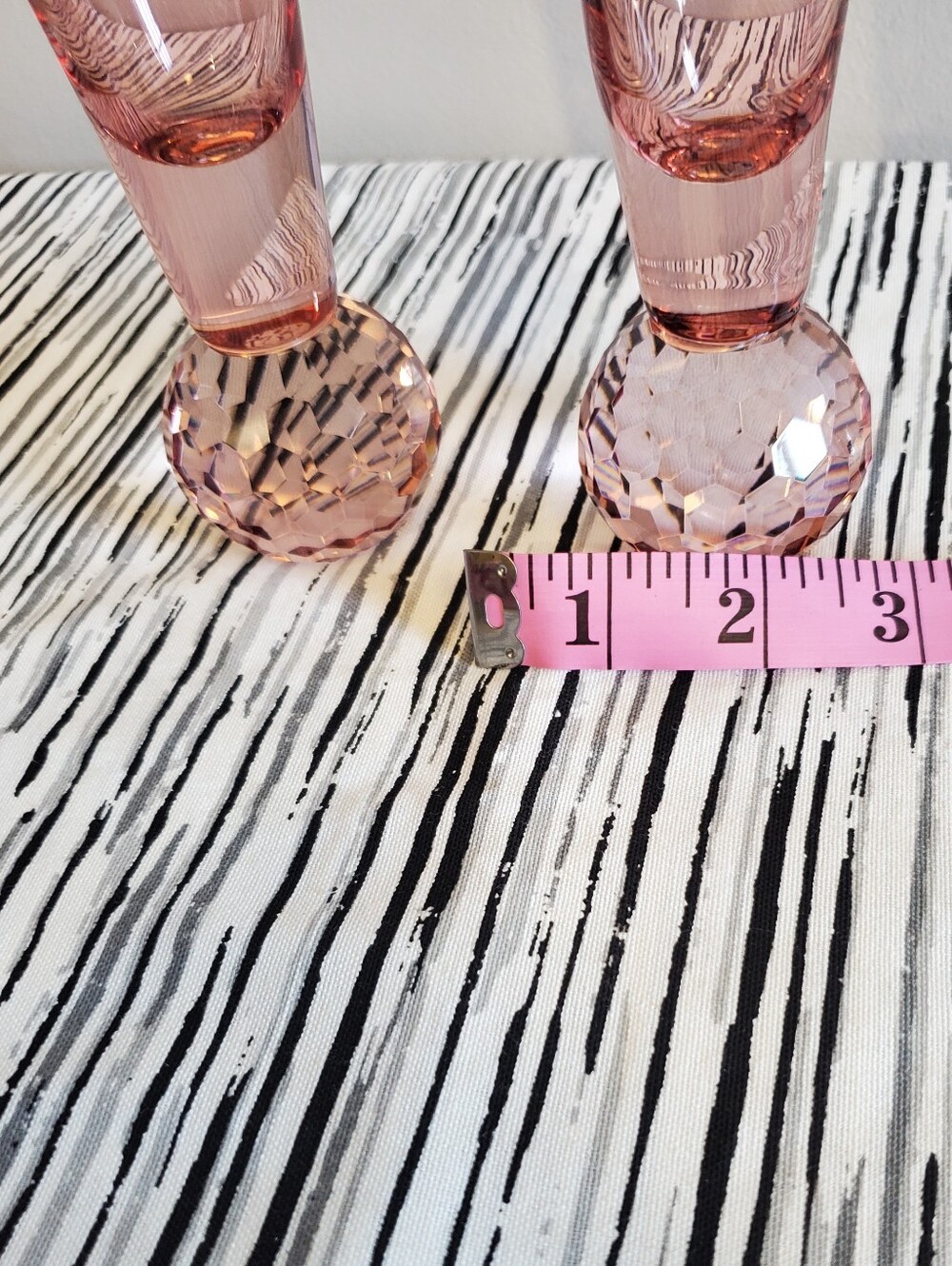 Betsey Johnson Set of Two Pink Stemless Flute Glasses - Picture 11 of 14